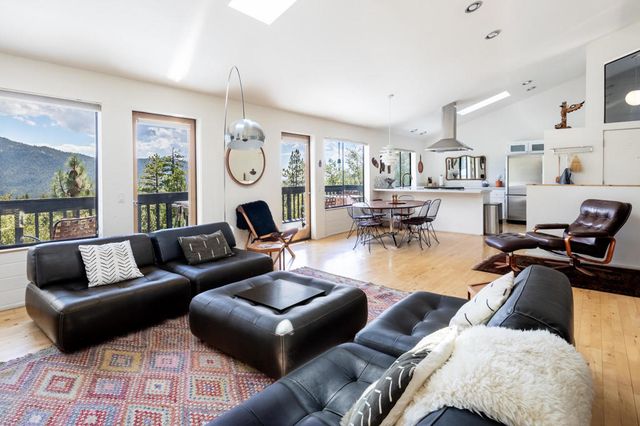 23916 Hwy 243, Idyllwild, CA 92549