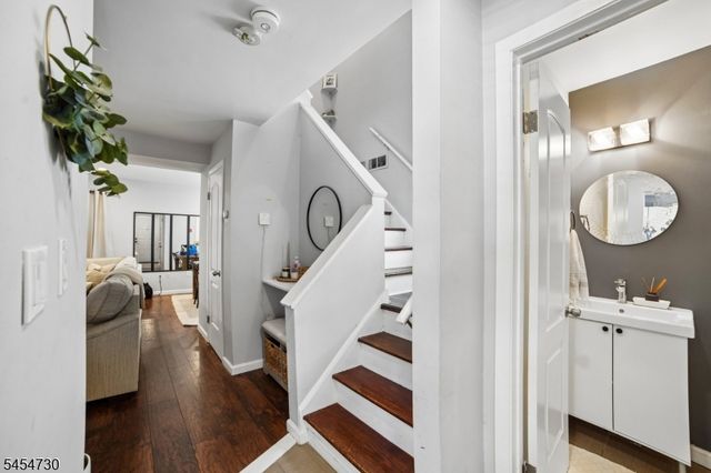 355 Tebe Pl, Union Twp., NJ 07088