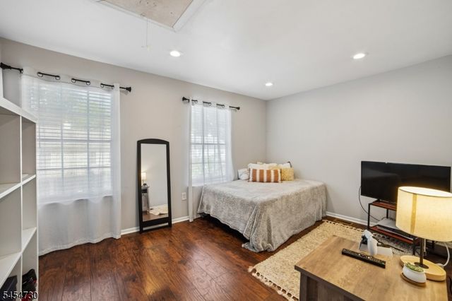 355 Tebe Pl, Union Twp., NJ 07088