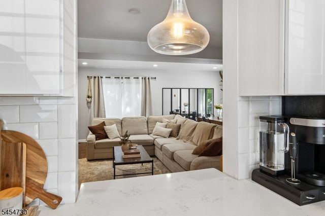 355 Tebe Pl, Union Twp., NJ 07088