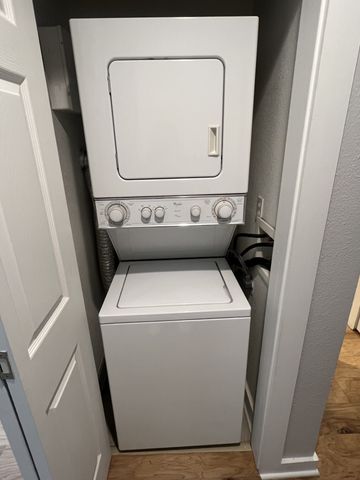 3901 Travis Street 106, Dallas, TX 75204