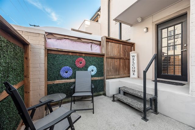 3901 Travis Street 106, Dallas, TX 75204