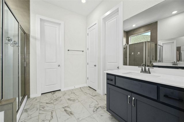 916 Leaning Oak LN, Georgetown, TX 78628