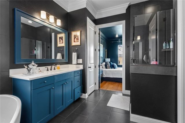 202 Torrance Drive, Cave Springs, AR 72718