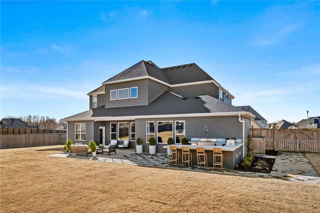 202 Torrance Drive, Cave Springs, AR 72718