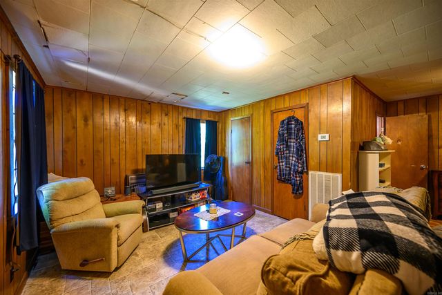 430 E Craig Street, Batesville, AR 72501