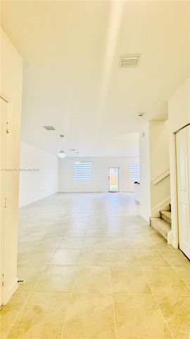 19479 SW 340th Street 1, Homestead, FL 33034
