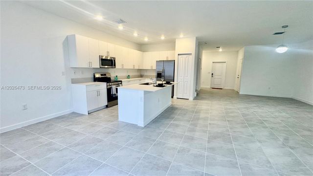 19479 SW 340th Street 1, Homestead, FL 33034