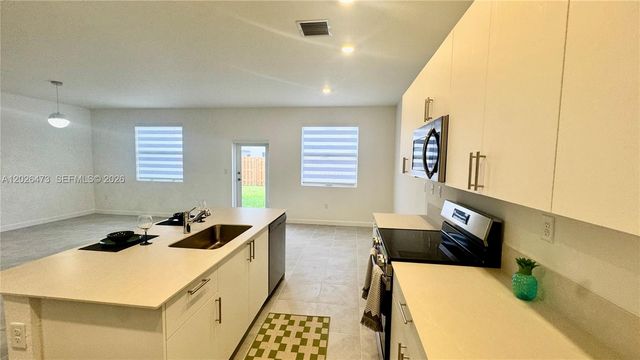 19479 SW 340th Street 1, Homestead, FL 33034