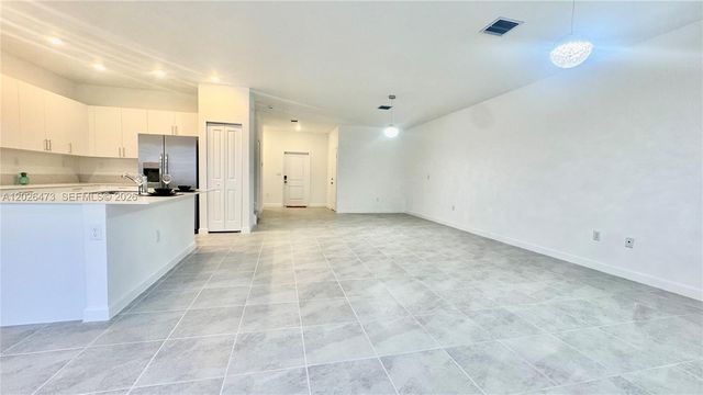 19479 SW 340th Street 1, Homestead, FL 33034