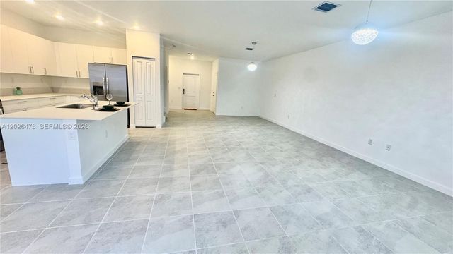 19479 SW 340th Street 1, Homestead, FL 33034