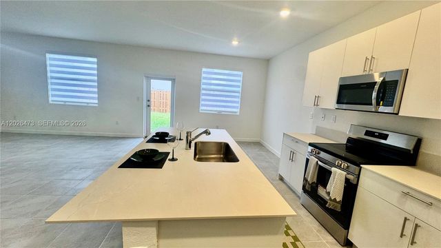 19479 SW 340th Street 1, Homestead, FL 33034
