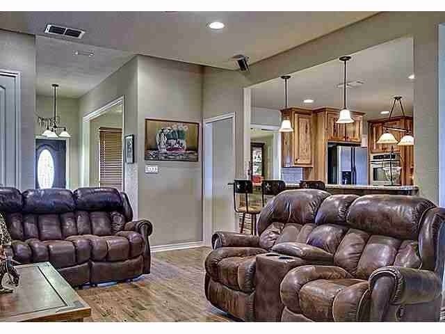 5725 County Road 707, Alvarado, TX 76009