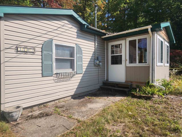 3143 Forest Road, Harrison, MI 48625