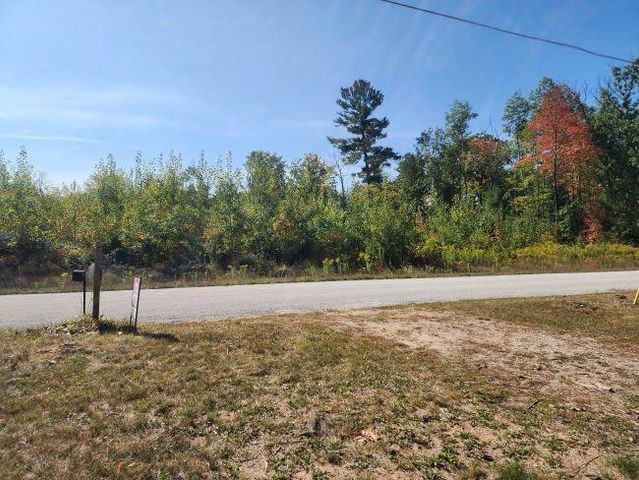 3143 Forest Road, Harrison, MI 48625