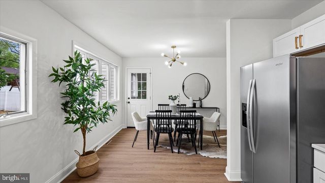 7956 OAKWOOD RD, Glen Burnie, MD 21061