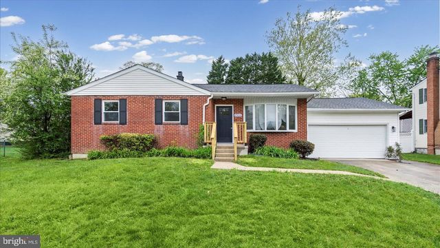 7956 OAKWOOD RD, Glen Burnie, MD 21061