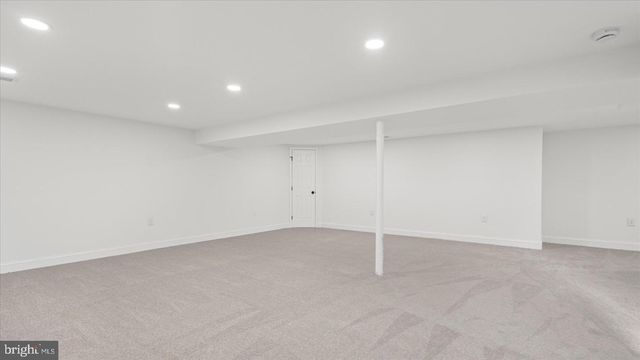 7956 OAKWOOD RD, Glen Burnie, MD 21061