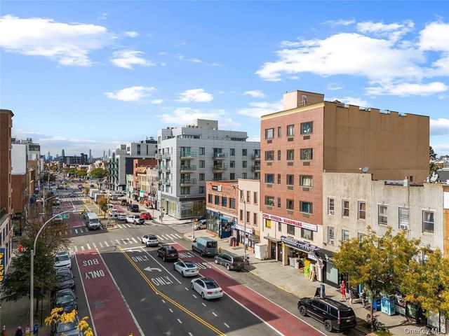10607 Northern Boulevard 5B, Corona, NY 11368