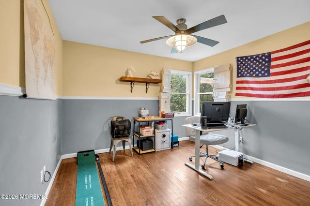 6 Volt Place, Middletown, NJ 07748