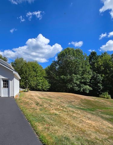 134 Leavitt Road, Belmont, NH 03220