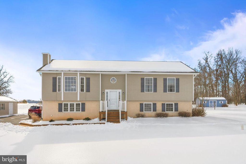 Image 1 of property listing at 16355 POLLARD LN, Culpeper, VA 22701