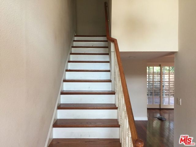 1408 Valley View Road 2, Glendale, CA 91202