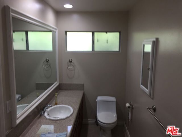 1408 Valley View Road 2, Glendale, CA 91202