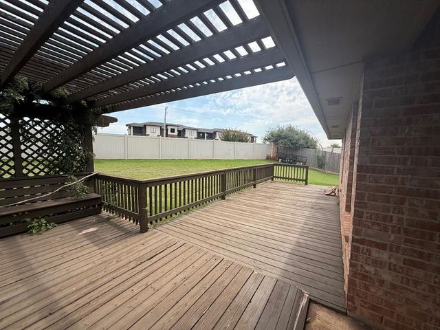 19132 Cottonwood Court, Edmond, OK 73012