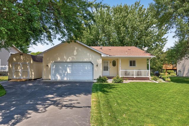 6043 Kalland Drive NE, Albertville, MN 55301