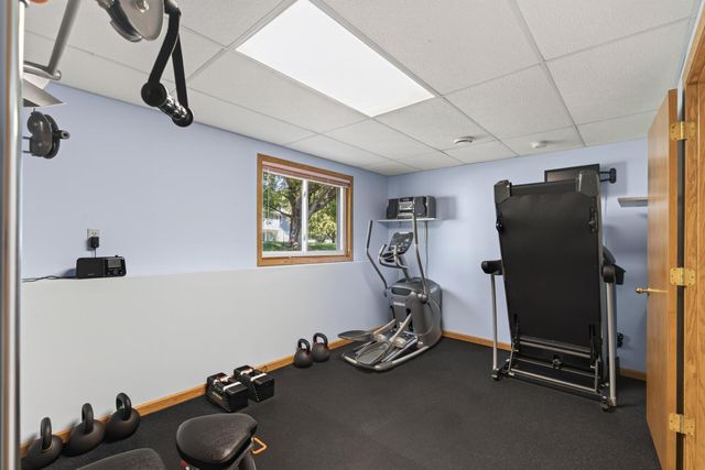 6043 Kalland Drive NE, Albertville, MN 55301