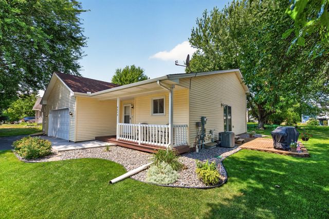 6043 Kalland Drive NE, Albertville, MN 55301