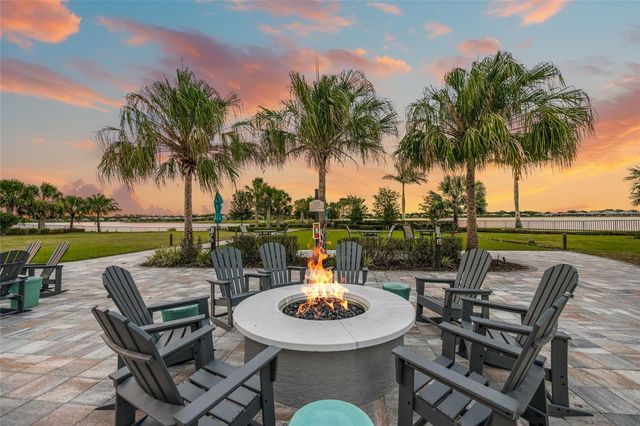 997 CROSSWIND AVENUE, Sarasota, FL 34240