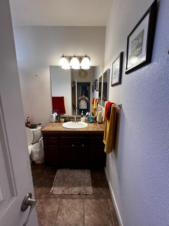 Image 31 of property listing at 4016 Neapolis Lane, Sacramento, CA 95834