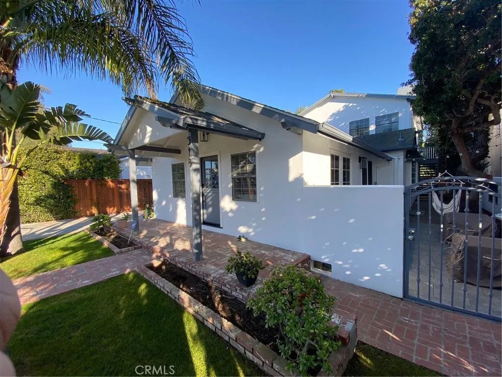 518 Westminster Avenue, Newport Beach, CA 92663