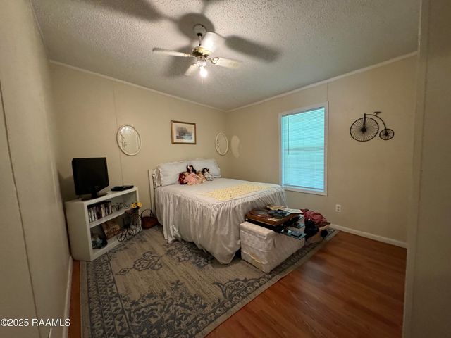 395 Heard Sylvester Road, Washington, LA 70589