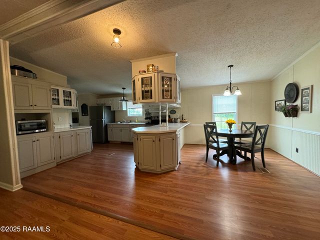 395 Heard Sylvester Road, Washington, LA 70589
