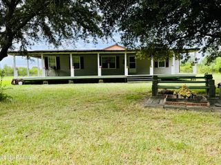 395 Heard Sylvester Road, Washington, LA 70589
