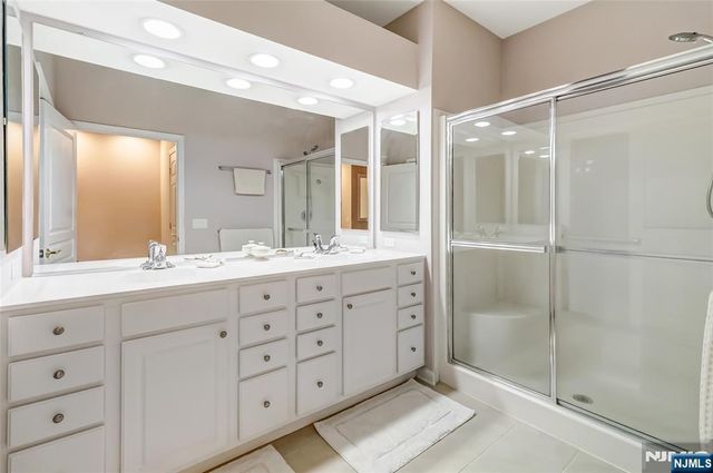 5223 Warrens Way, Wanaque, NJ 07465