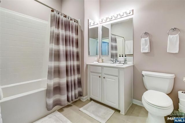 5223 Warrens Way, Wanaque, NJ 07465