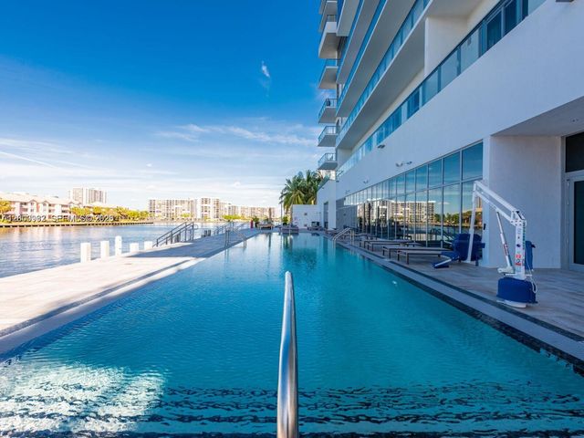 4010 S Ocean Dr R804, Hollywood, FL 33019