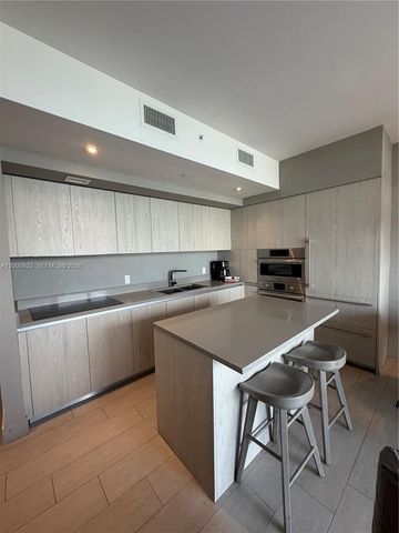 4010 S Ocean Dr R804, Hollywood, FL 33019