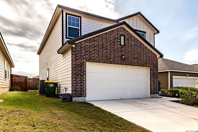 13528 LUNAR LGT, St Hedwig, TX 78152