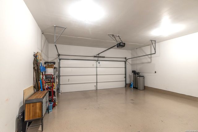 13528 LUNAR LGT, St Hedwig, TX 78152