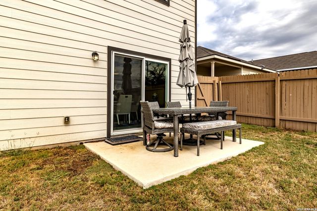 13528 LUNAR LGT, St Hedwig, TX 78152