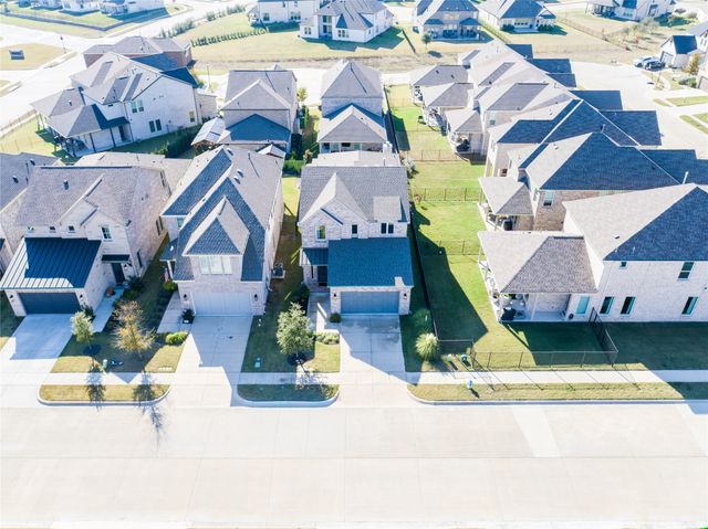 3517 Golden Bell Court, Heath, TX 75032