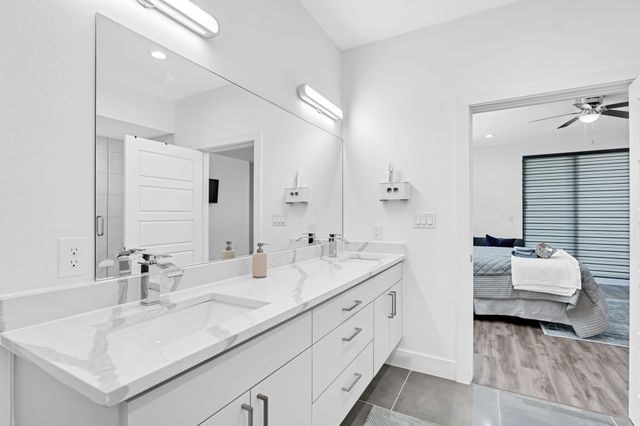 162 S Cisco Street, Dallas, TX 75246