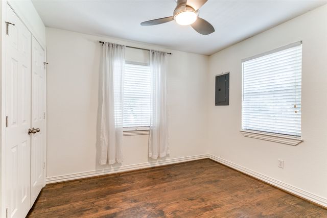 4736 Bradford Drive C, Dallas, TX 75219