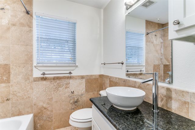 4736 Bradford Drive C, Dallas, TX 75219