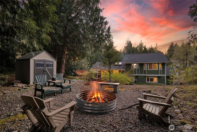 2345 Martin Avenue E, Port Orchard, WA 98366
